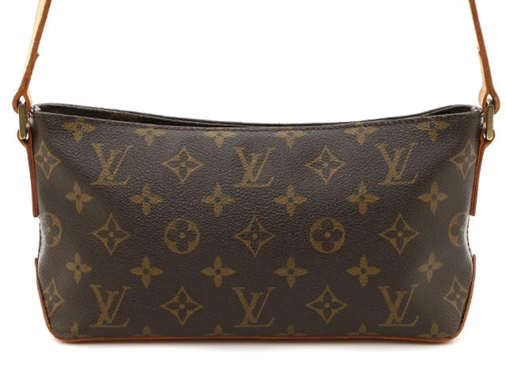 LOUIS VUITTON Trotteur Shoulder Bag Monogram